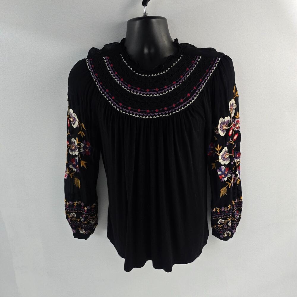Anthropologie Akemi + Kin Womens Black Floral Embroidered Boho Peasant Blouse XS